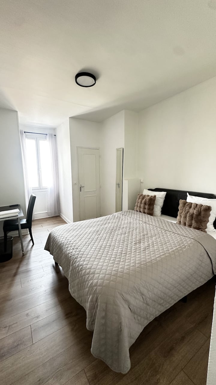 Hôtel - Le Bon Duc - Les Billaux / 4 Personnes - Libourne