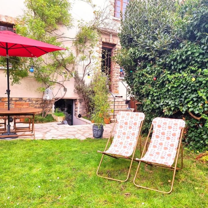Chambre D'hôtes Totalement Indépendante Sur Jardin - Saint-Cloud