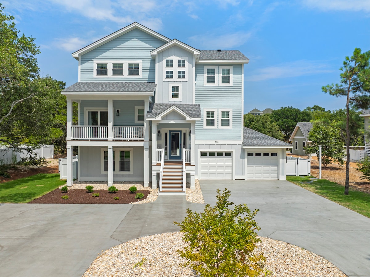 Serendipity: New Build | Saltwater Pool | Hot Tub