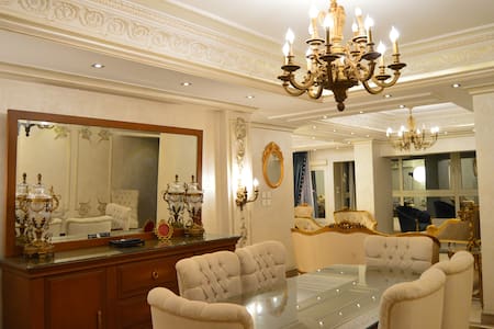 Luxury Nile View Apartment |Next to Kuwait Embassy — 3