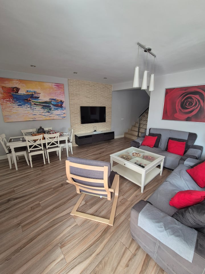 Casa 5 Hab. · Playa De Regla · Terraza Chill Out - Chipiona