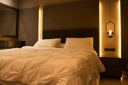 Luxury 3BR Nile View Apartment — 5