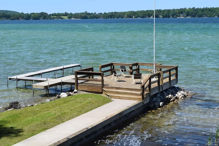 Stanton's North Lake Leelanau House - Leland, MI