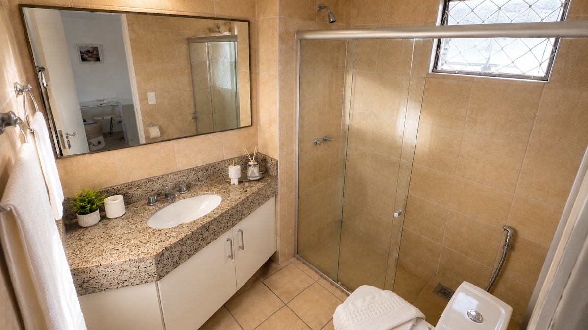 Foto do anúncio de Flat Completo na Beira-Mar de Fortaleza em Meireles, Fortaleza
