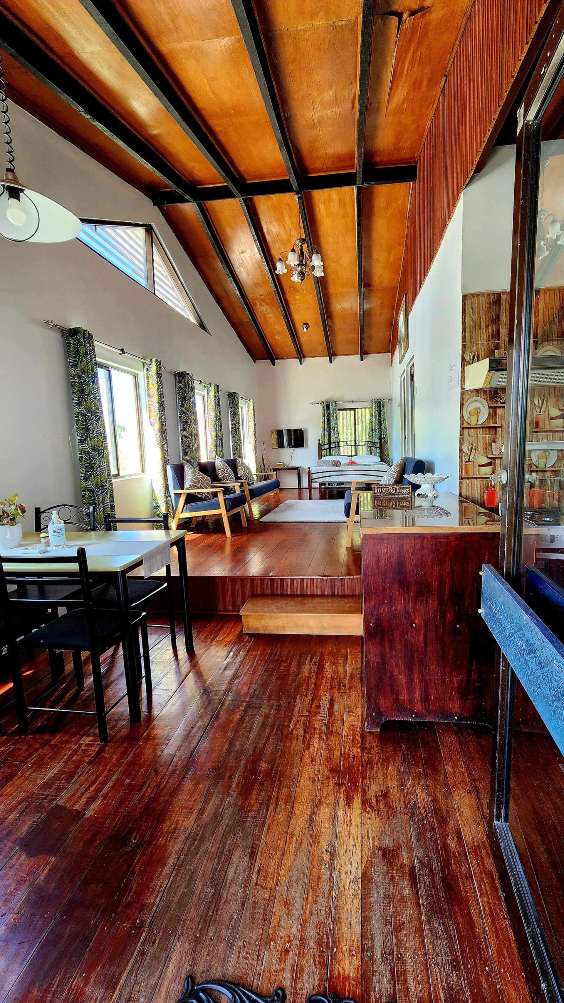 Comfortable Seaview Apartment.