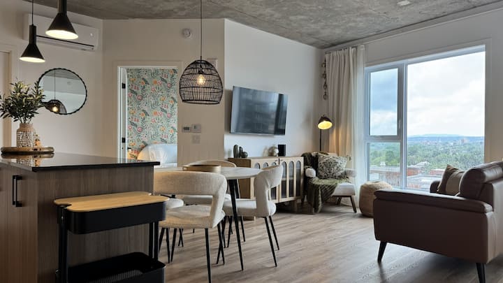 La Cachette Du 11e | Vue | Piscine | Vieux-québec - Quebec City