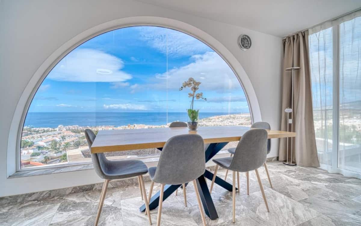 Ocean View San Eugenio
