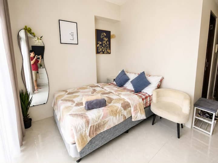 Skyview Balcony Studio At Mivela Near It Park - Cebu