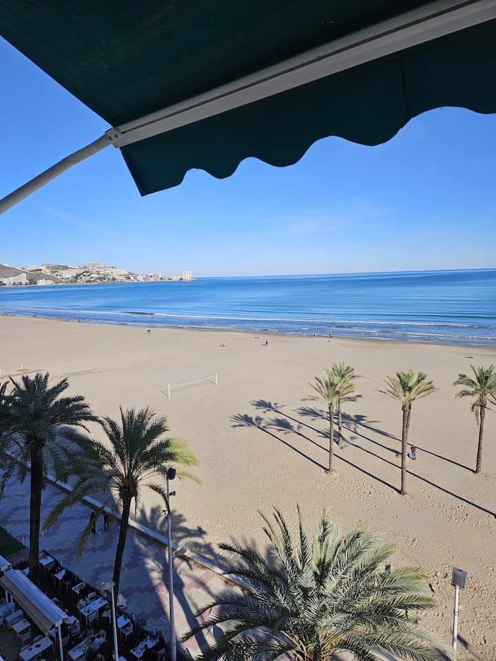 Estudio En Primera Línea De Playa Con Vistas - Cullera