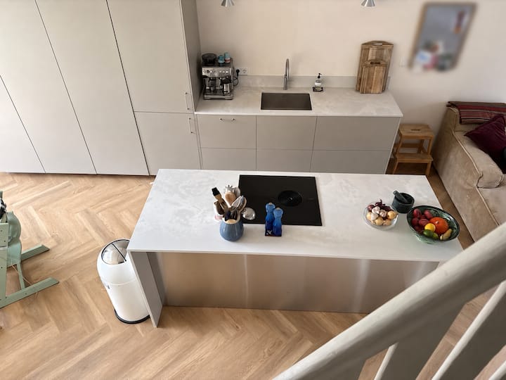 Ruim En Licht Huis Met Tuin In Amsterdam-noord - Amsterdam