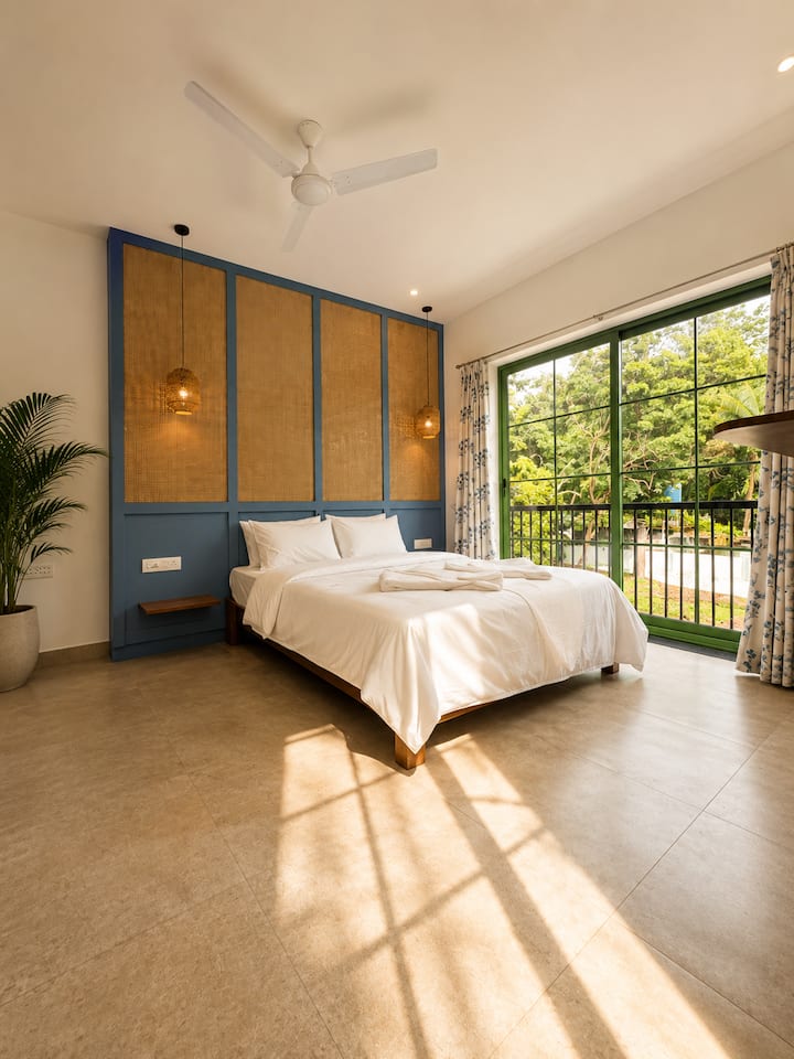 Bedroom 2 image 3