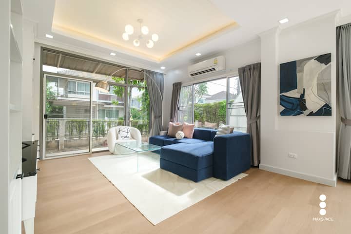 Peaceful 4br House W Patio & Garden | Sukhumvit 77 - Bangkok