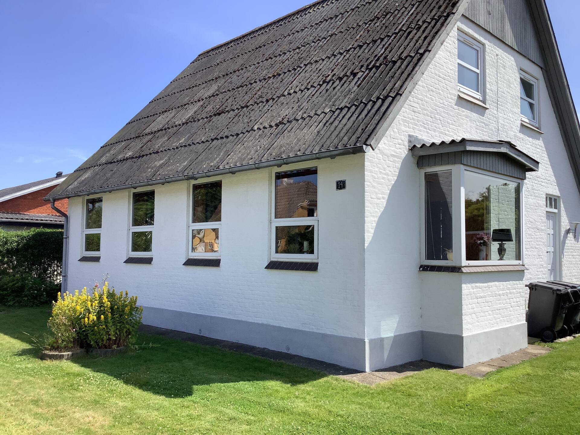 House near the beach and Hirtshals.