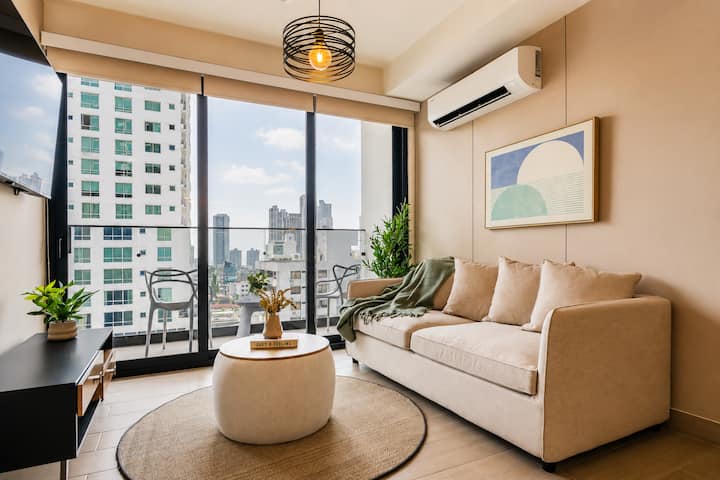 Stylish & Cozy Balconypool Gymnear Multiplaza - Panama