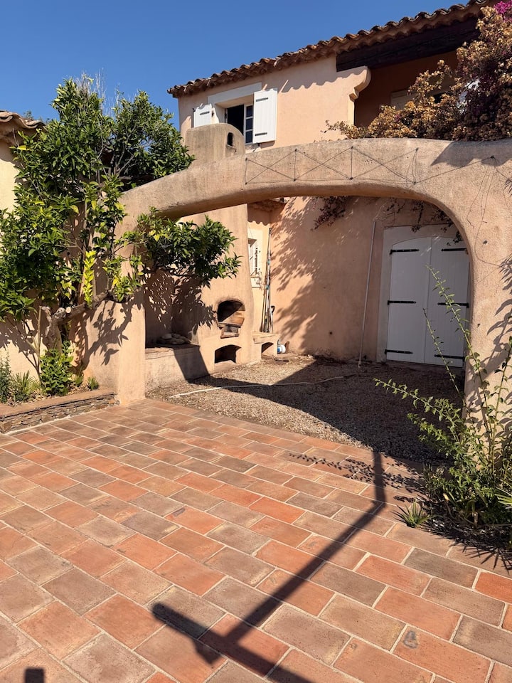 Villa Provençale Vue Mer Avec Piscine - Grimaud