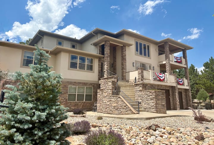 Luxury Guest Suite Steps From Lost Canyon Trails - Castle Rock, CO