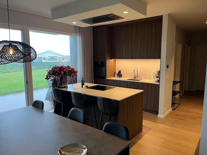Modern & Stylish Apartment - Reykjavík