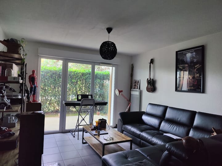 Appartement Dans Un Quartier Calme Résidentiel - Anglet