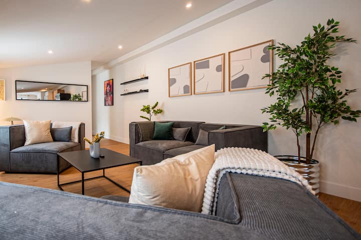 Modern 2 Bedroom Apartment In Bilbao - Bilbao