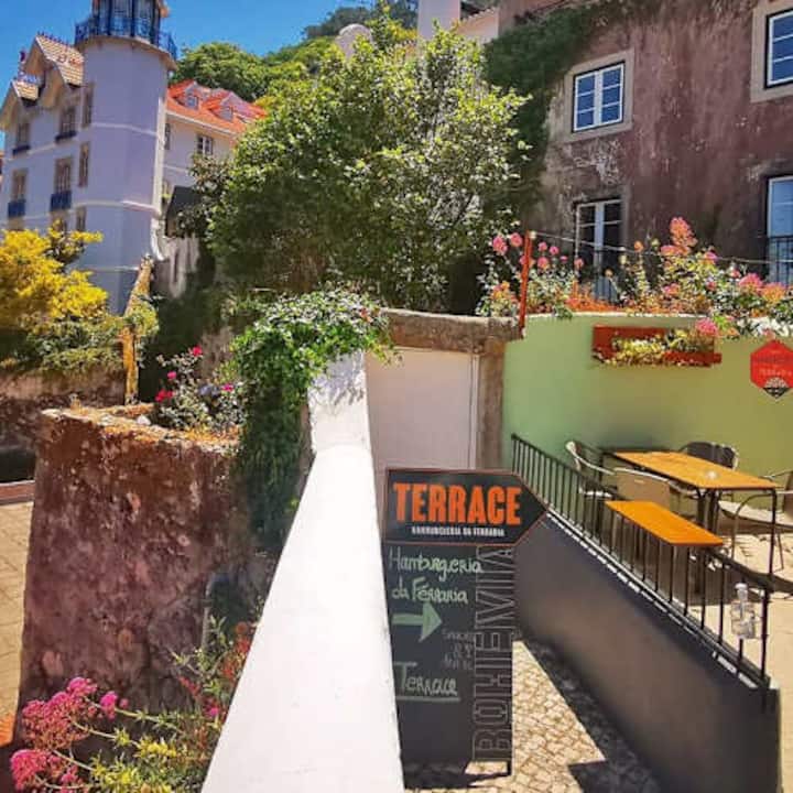 House At The Iconic Miradouro Ferraria - Sintra