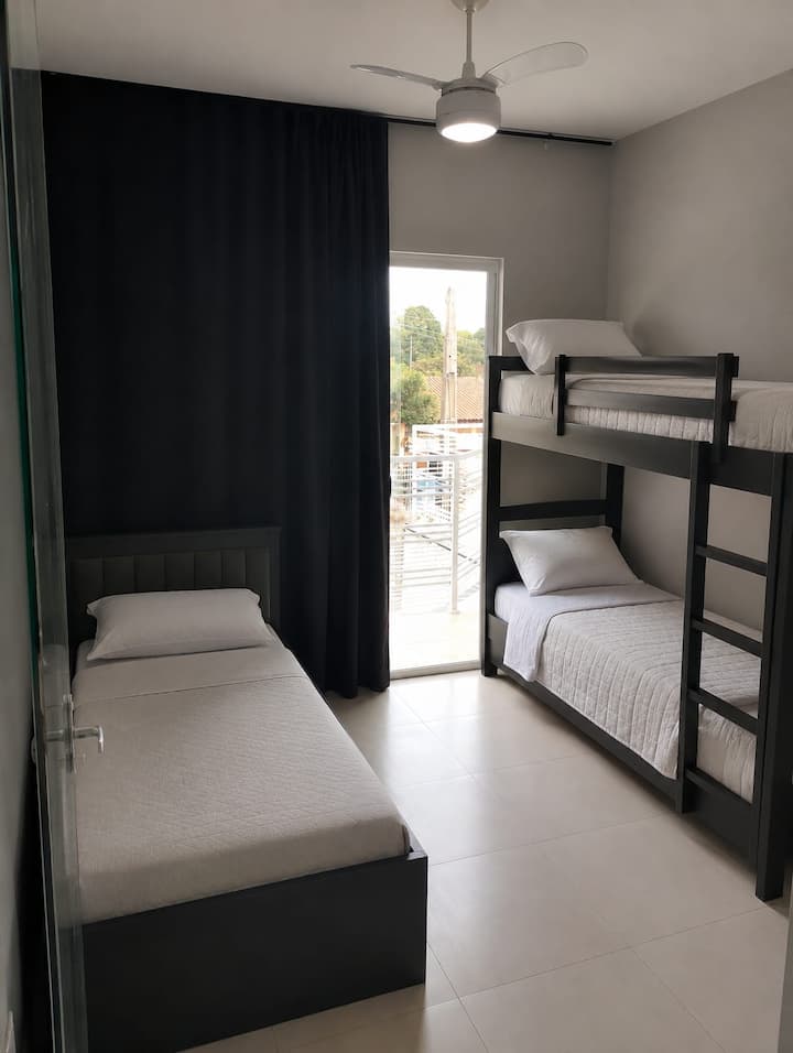 Dhomë gjumi 2