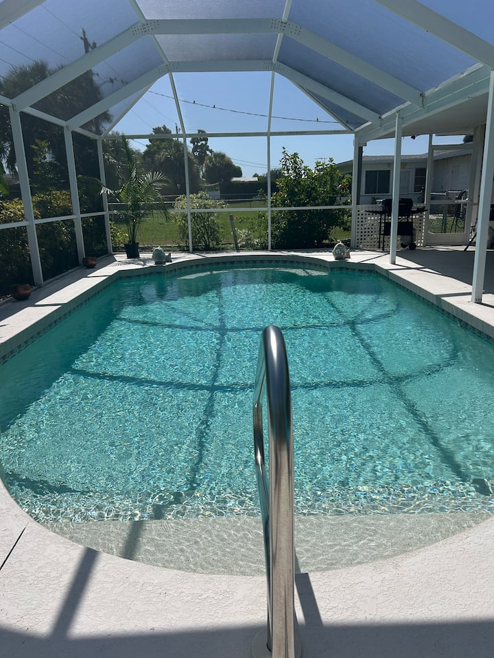 Venice Pool Home | Easy Drive To Beach - Venice, FL
