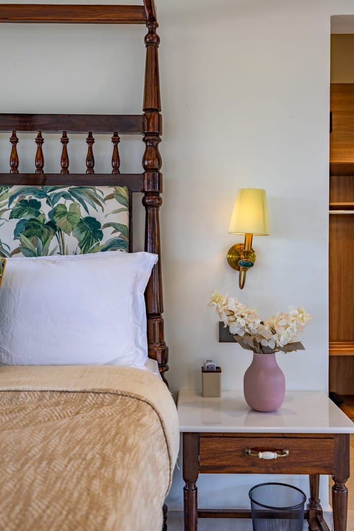 Bedroom 1 image 3