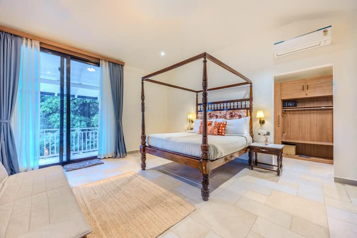 Bedroom 1 image 2