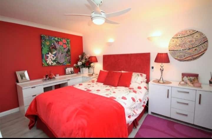 2 Bedroom Bungalow Sleeping 4 In Peace Haven - Seaford