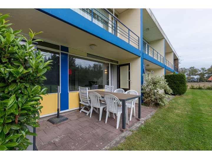 Apartment By Zwanenburg Beach & Sunny Garden - Breskens