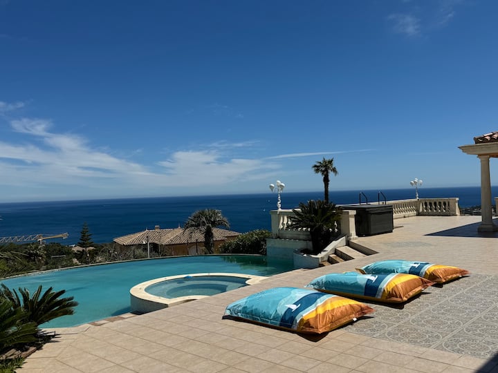 Villa De Luxe Entre Cannes Et Saint-tropez - Département Var