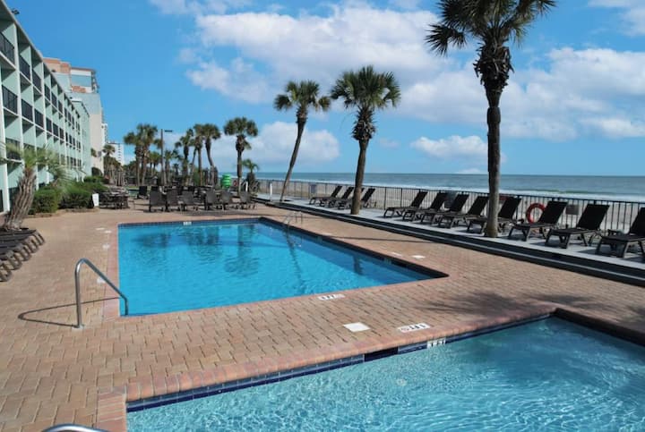 2 Coastal Retreat | Free Parking | Pool Access - Myrtle Beach
