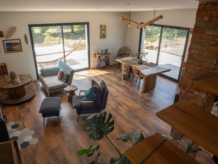 Maison Chaleureuse Au Calme, Sud Ardèche - Joyeuse