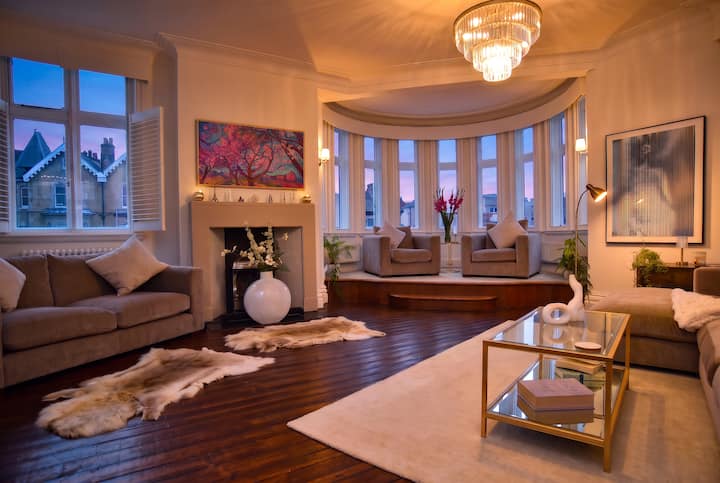 Beautiful & Luxury Apartment Overlooking The Stray - Harrogate