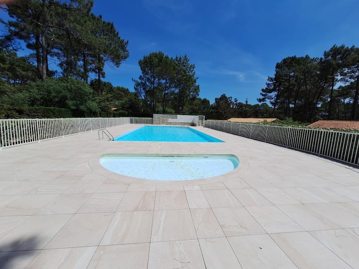 Home Familial 3,5 Km De L'océan Près Du Golf - Francia