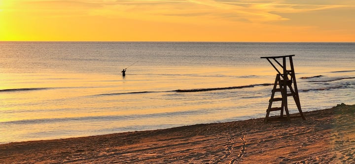 450 metros de distancia a playa de Piles (Playa Piles)
