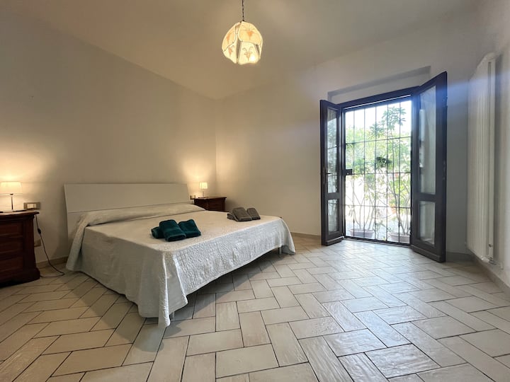 Villa Incandeda
Spaziosa Quadrupla In Collina - Livorno