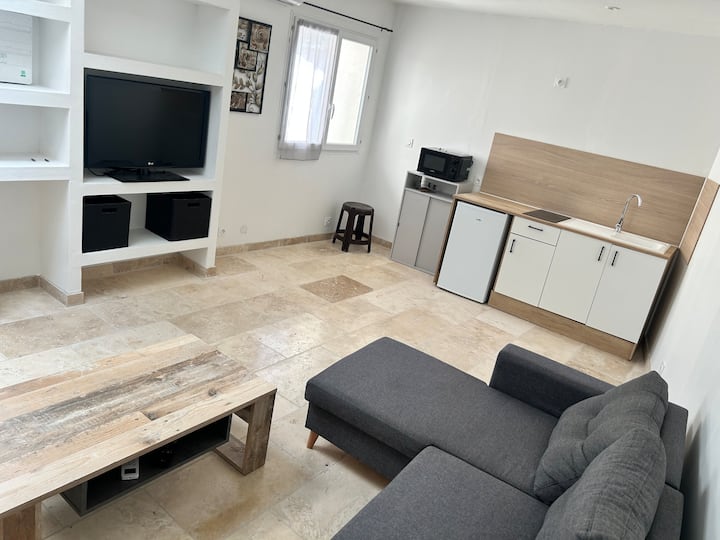 Studio Cosy à Proximité De La Gare - Cavaillon