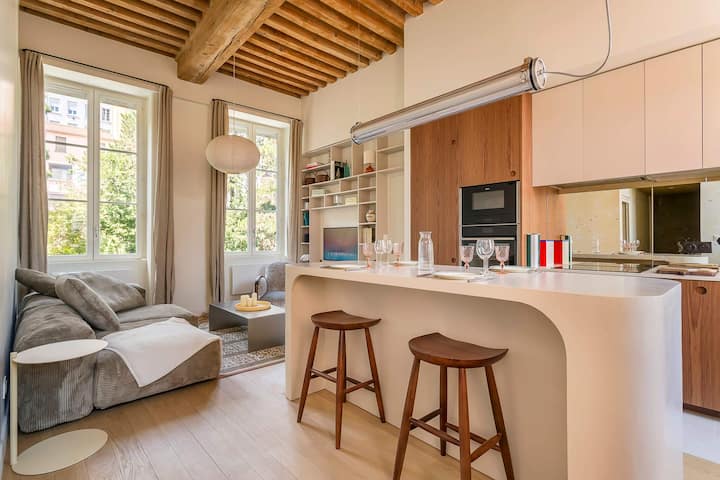 Magneval - Appartement Meublé - Centre Ville Lyon - Écully