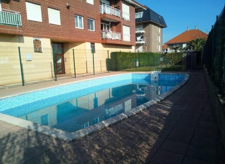 Apartamento Con Piscina En Ajo - Isla