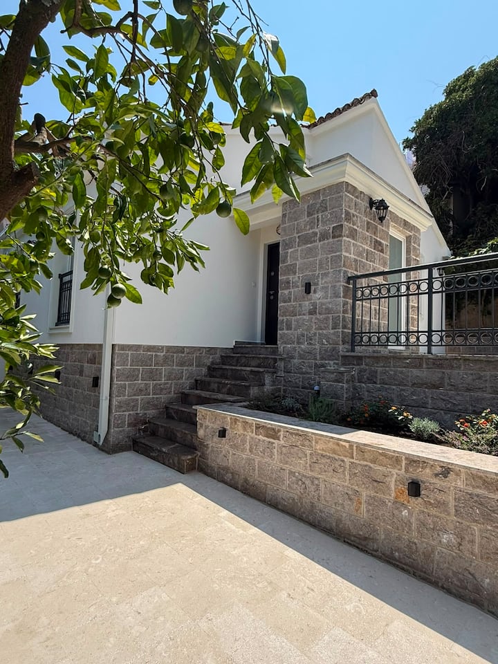 Villa Gospostina - Budva
