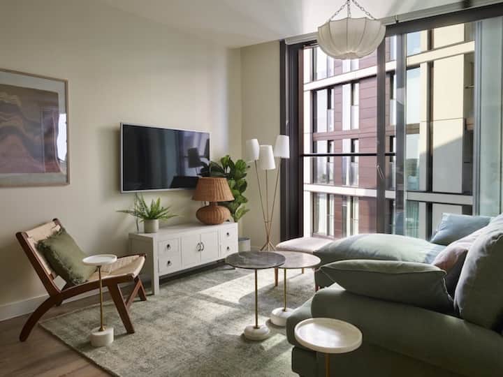 Luxury 1 Bed Apartment, Paddington Station - Marylebone