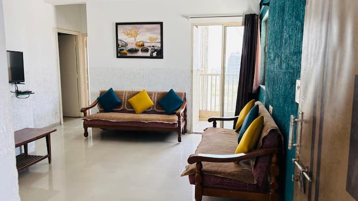 Entire Penthouse Appartment/ Private Terrace - Ahmedabad