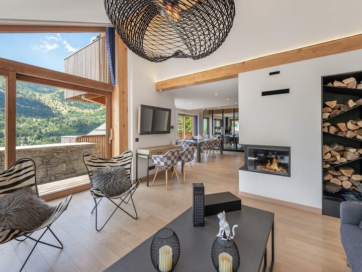 Chalet Méribel, 7 Pièces, 12 Pers. - Les 3 Vallées