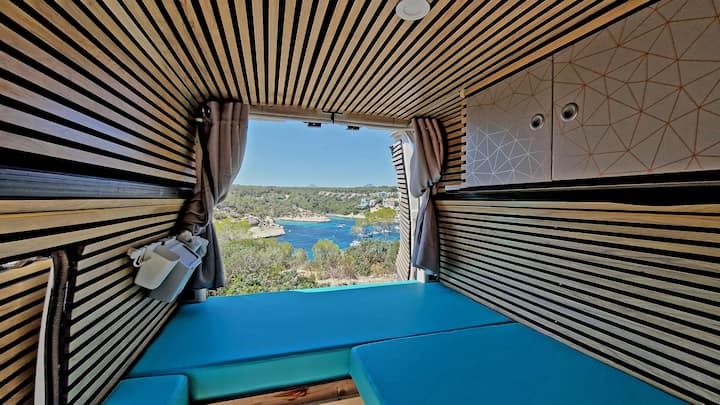 Get On The Road On The Vanway Life Mode To Maiorca - Palma