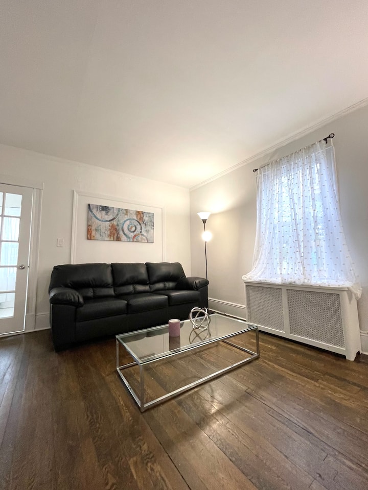 Amazing 3 Br Home In Long Beach! Near The Beach - Long Beach