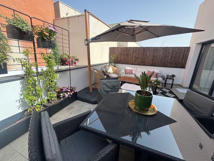 ÁTico Duplex Con Terraza De 26 Metros Cuadrados. - Tres Cantos