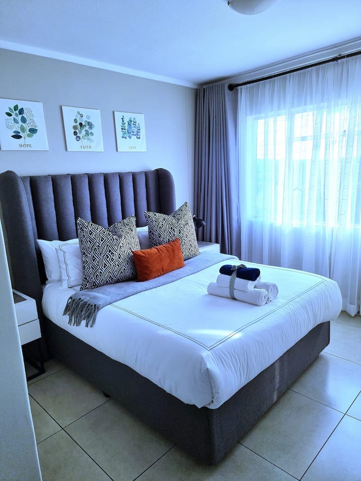 Executive Homes | Menlyn Maine L Business &Leisure - Pretoria (South Africa)