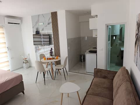 Top Airbnb: Darin studio 2 in Haj Nehaj