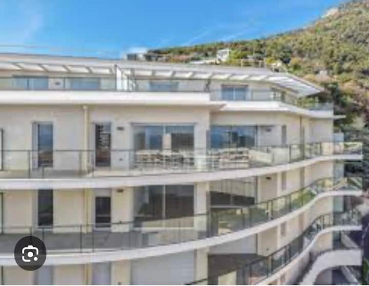 Apartment On The Boarder Of Monaco - Beausoleil